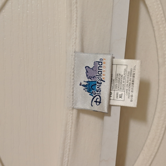 Women's XL DISNEY MICKEY MOUSE long sleeve t-shirt w/ matching hat. Pure white. - Picture 2 of 3